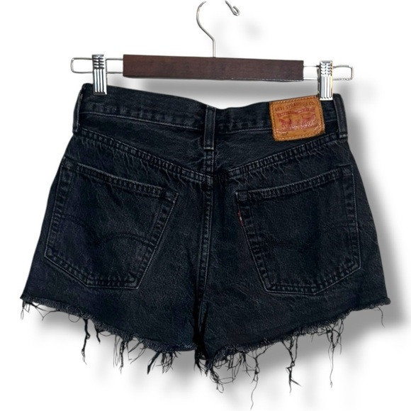 Levi’s 501 Classic Black Denim Distressed Frayed Raw Hem Jean Short Shorts - Picture 6 of 14